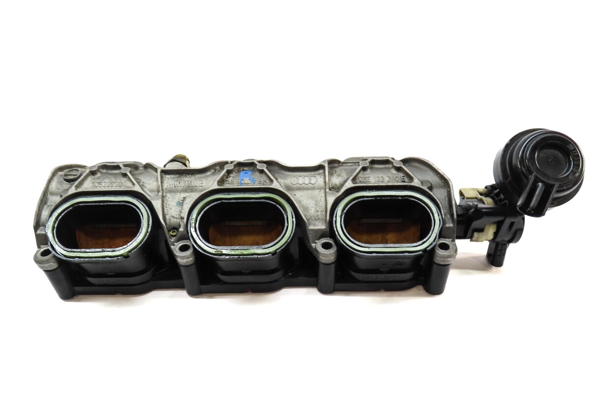 Thumbnail 2: 2013 AUDI Q7 4L 3.0L SUPER (CTWB) ENGINE RIGHT LOWER INTAKE MANIFOLD & FUEL RAIL