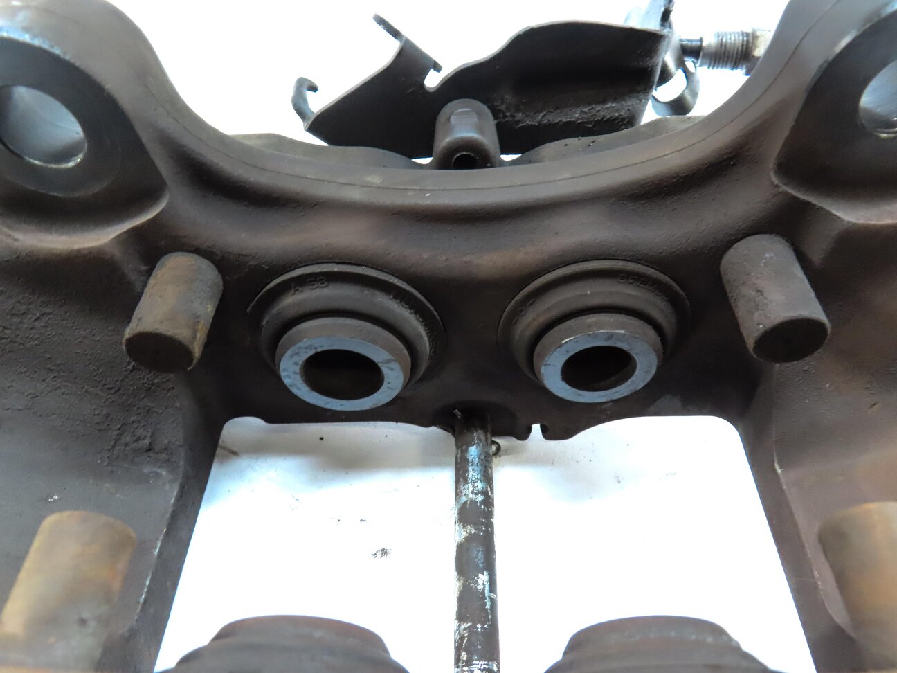 Thumbnail 7: 04-15 VW TOUAREG AUDI Q7 (4L) REAR LEFT & RIGHT DISC BRAKE CALIPER SET-2 BREMBO
