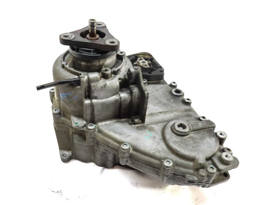 Thumbnail 3: 2011-2012 BMW X5 X6 (E70 E71) 4.4L TWIN TURBO V8 - ATC 450 FRONT TRANSFER CASE