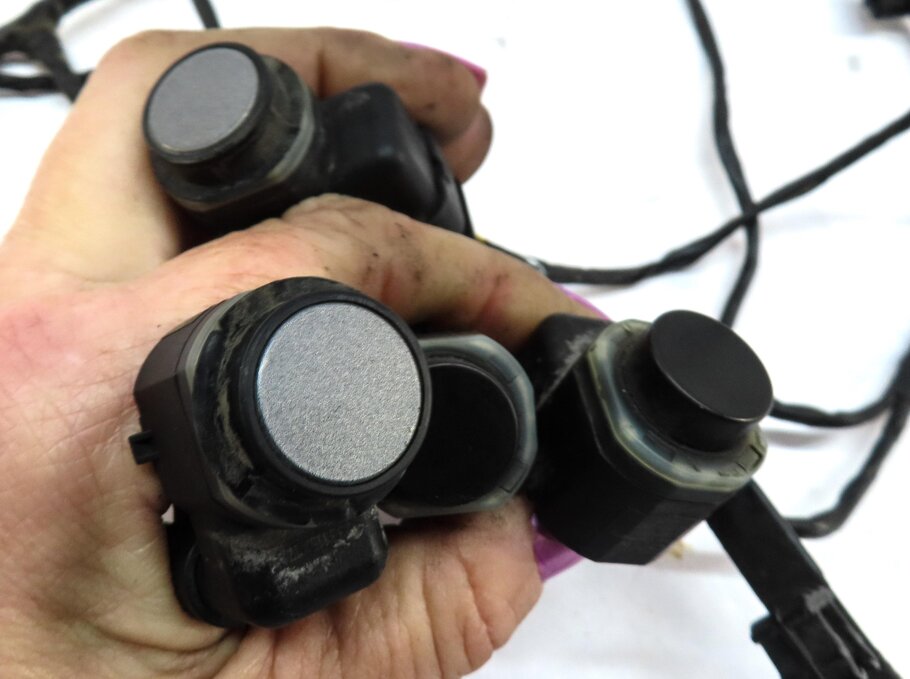Thumbnail 4: 2012 BMW X5 (E70) REAR PARK ASSIST PDC SENSOR SET4 (GRAY) w/ WIRE HARNESS