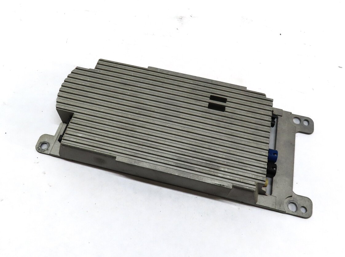 10-14 BMW 335i X5 X6 (E70 E71 E90) BLUETOOTH TELEMATICS COMBOX CONTROL MODULE