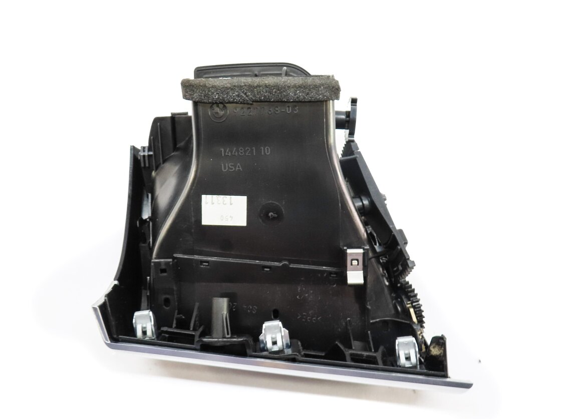 Thumbnail 4: 2012 BMW X5 E70 FRONT RIGHT PASSENGER HVAC A/C HEATER AIR VENT (BLACK & SILVER)
