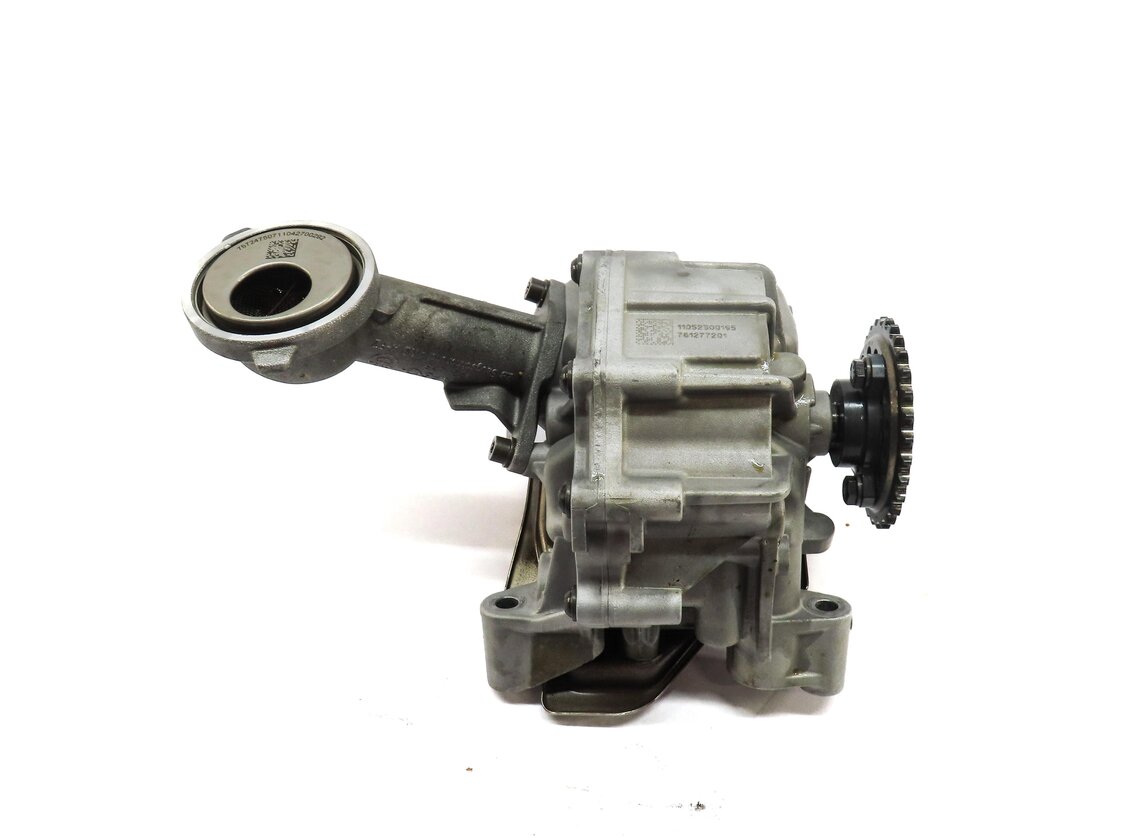 Thumbnail 2: 2012 BMW X5 (E70) 4.4L TURBO N63 ENGINE OIL PUMP 11417643256 7643256