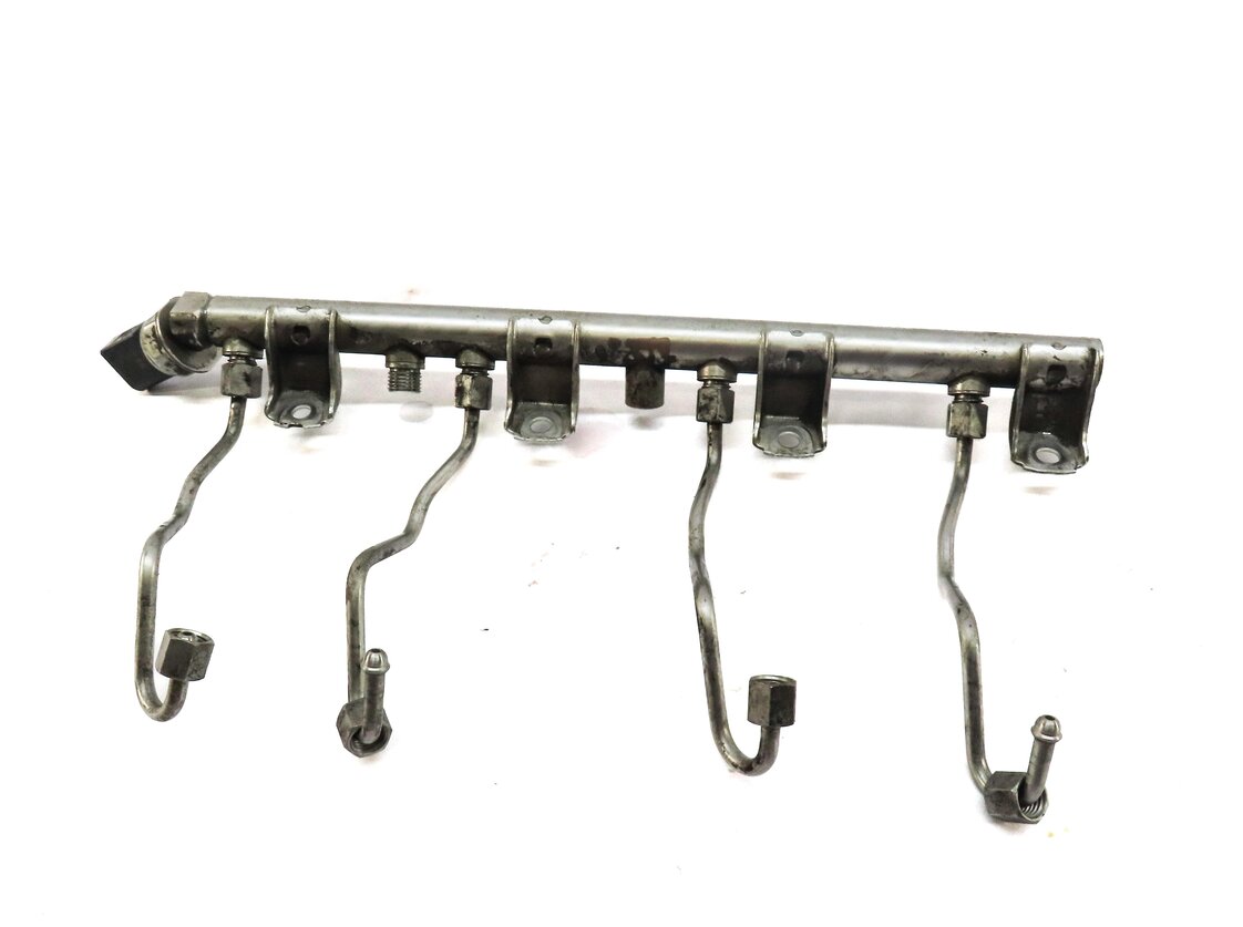 Thumbnail 4: 2012 BMW X5 (E70) 4.4L TURBO N63 ENGINE GAS FUEL RAIL w/ LINES 7547600 7547599
