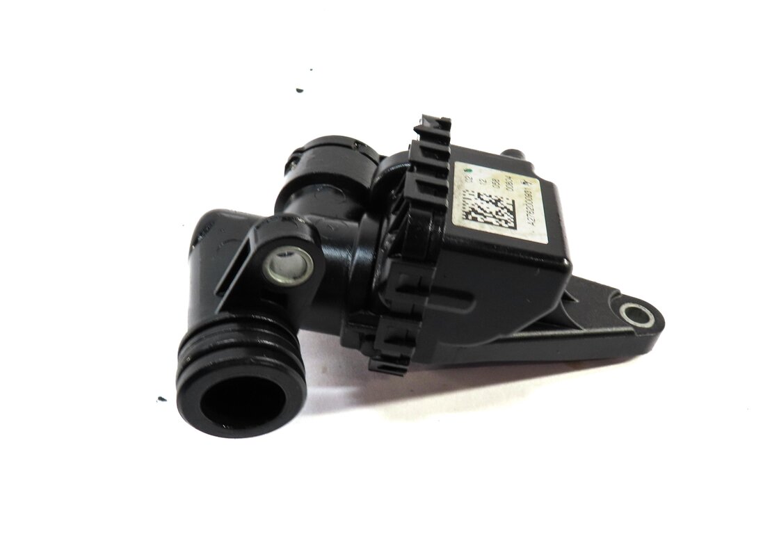 Thumbnail 3: 2012-2018 MERCEDES C350 E350 GLE350 GLK350 ML350 R350 - HIGH PRESSURE FUEL PUMP