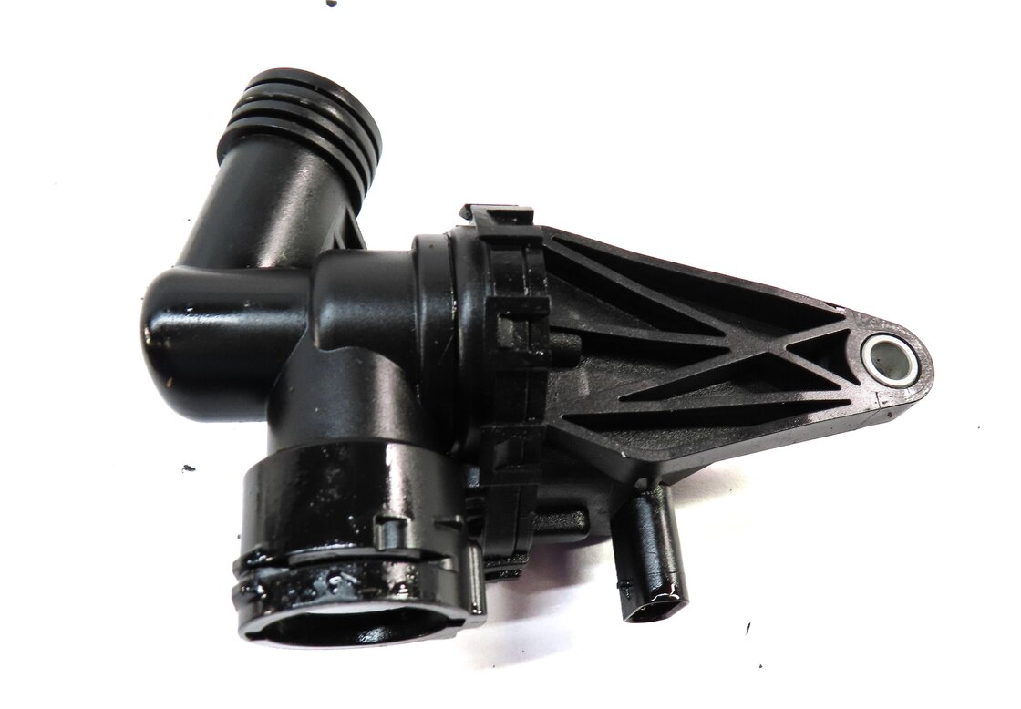 Thumbnail 4: 2012-2018 MERCEDES C350 E350 GLE350 GLK350 ML350 R350 - HIGH PRESSURE FUEL PUMP