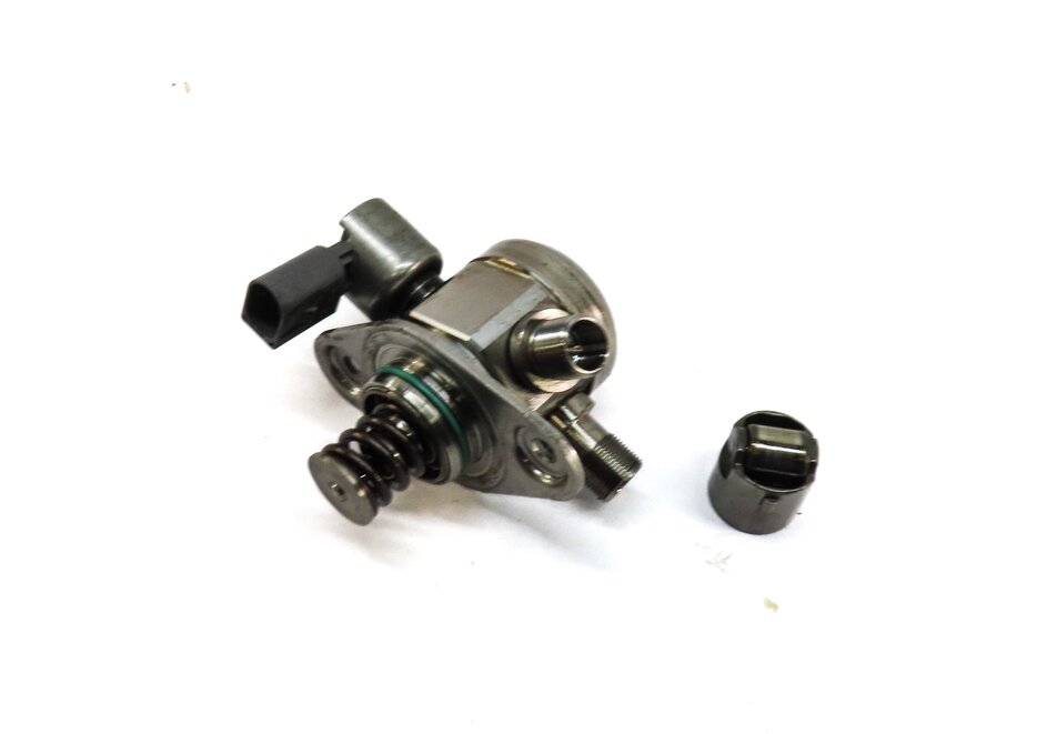 Thumbnail 6: 2012-2018 MERCEDES C350 E350 GLE350 GLK350 ML350 R350 - HIGH PRESSURE FUEL PUMP