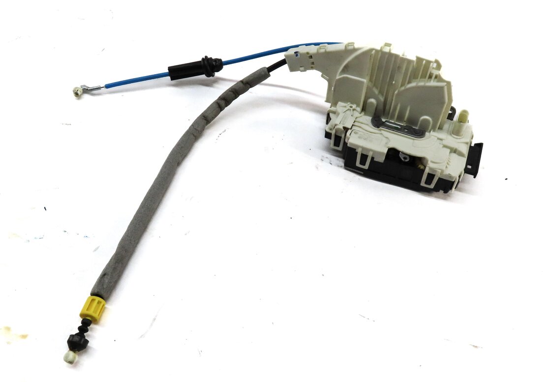 Thumbnail 1: 10-20 MERCEDES C E GLK SL CLS SLK CLASS (W204 W212 W218) LEFT FRONT DOOR LATCH