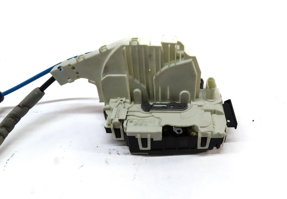Thumbnail 3: 10-20 MERCEDES C E GLK SL CLS SLK CLASS (W204 W212 W218) LEFT FRONT DOOR LATCH
