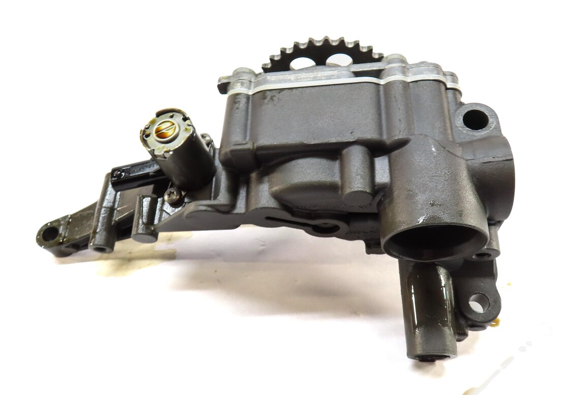 Thumbnail 3: 2012 MERCEDES E CLASS W212 3.5L M276 ENGINE OIL PUMP 2781810201
