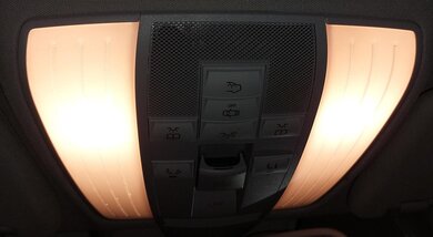 Thumbnail 2: 2012 MERCEDES E CLASS SEDAN (W212) FRONT ROOF DOME LIGHT w/ SWITCHES (GRAY)