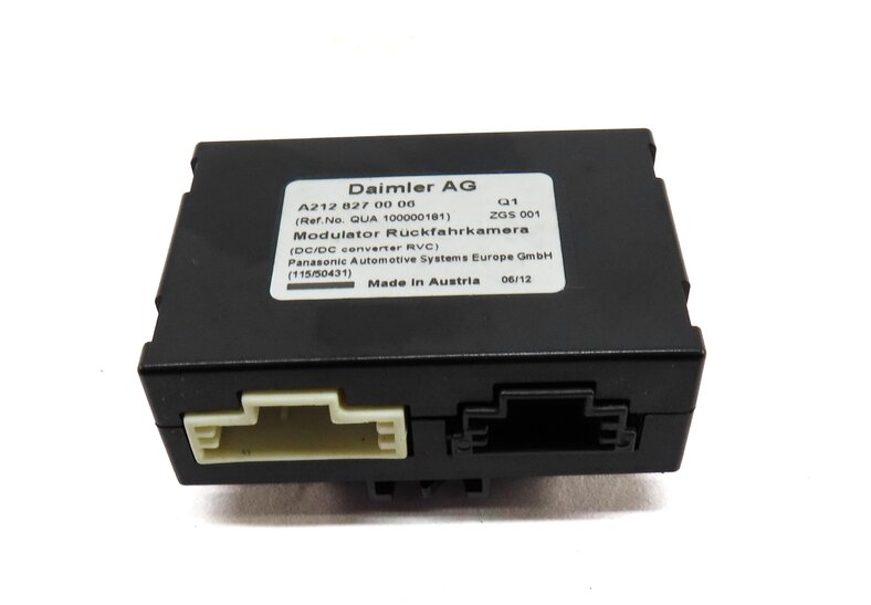 Thumbnail 3: 2012 MERCEDES E CLASS SEDAN (W212) REARVIEW CAMERA CONTROL MODULE 2128270006