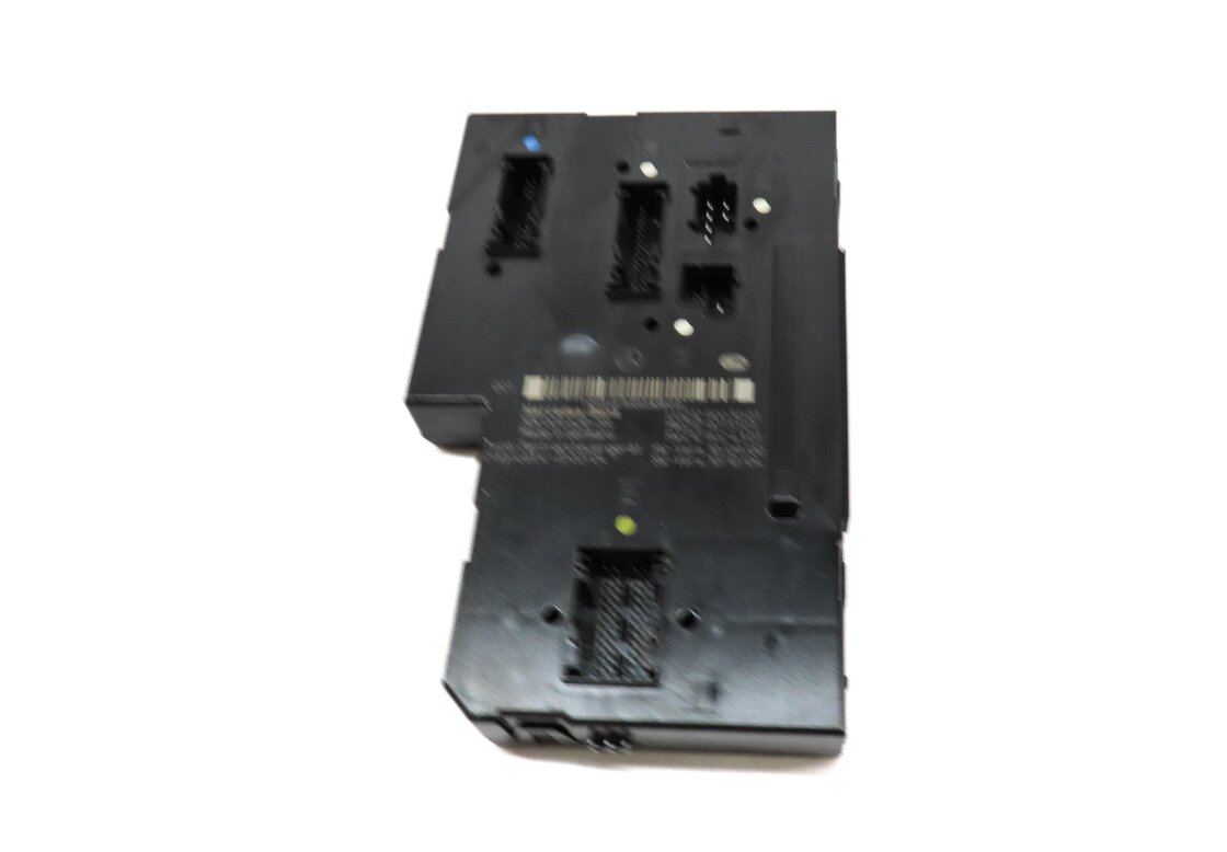 Thumbnail 2: 11-12 MERCEDES E350 E550 CLS550 (W212 W218) REAR SIGNAL ACQUISITION MODULE SAM