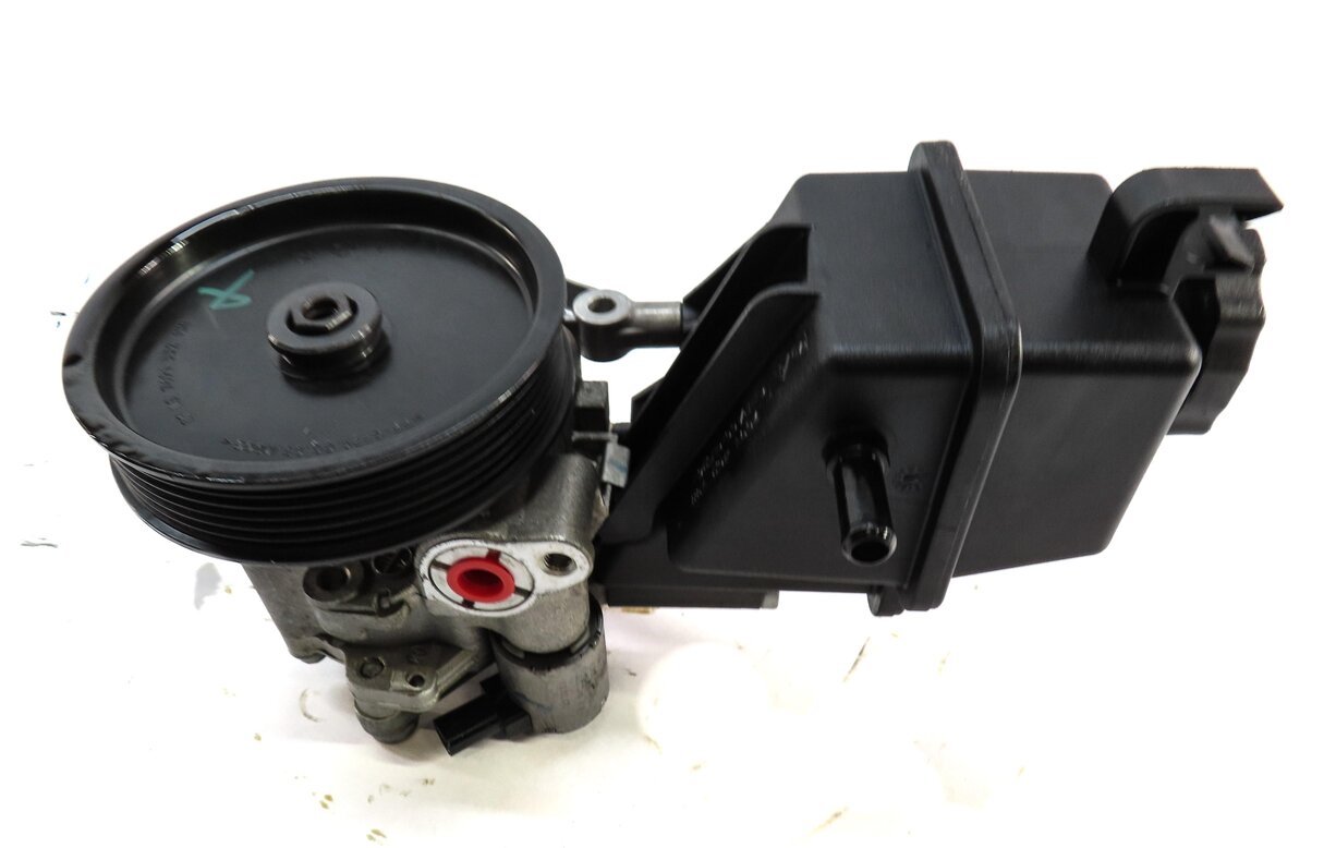 Thumbnail 4: 2012-2020 MERCEDES E350 SLC43 SLK350 (W212 W172) POWER STEERING PUMP w/ PULLEY