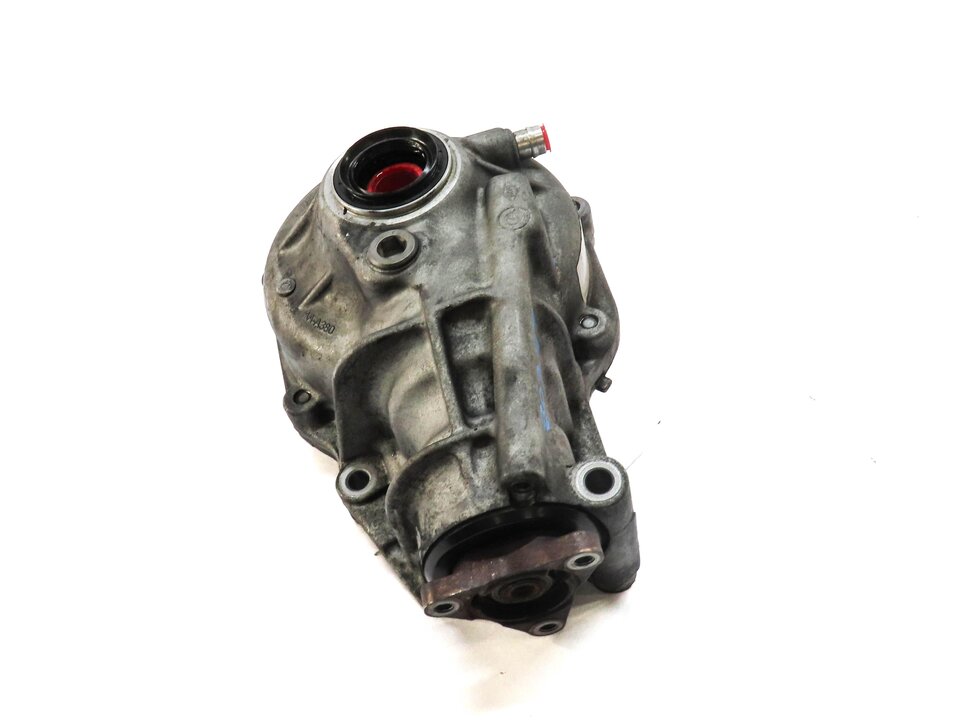 2007-2010 BMW X5 (E70) 3.0L - FRONT DIFFERENTIAL GEAR CARRIER (4.44 RATIO)