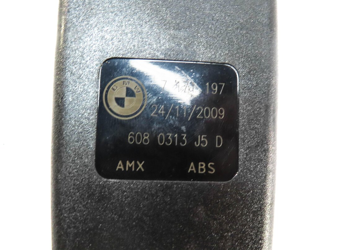 Thumbnail 4: 2010 BMW X5 (E70) REAR 2ND ROW LEFT RIGHT CENTER SEATBELT BUCKLE RECEIVER SET 3