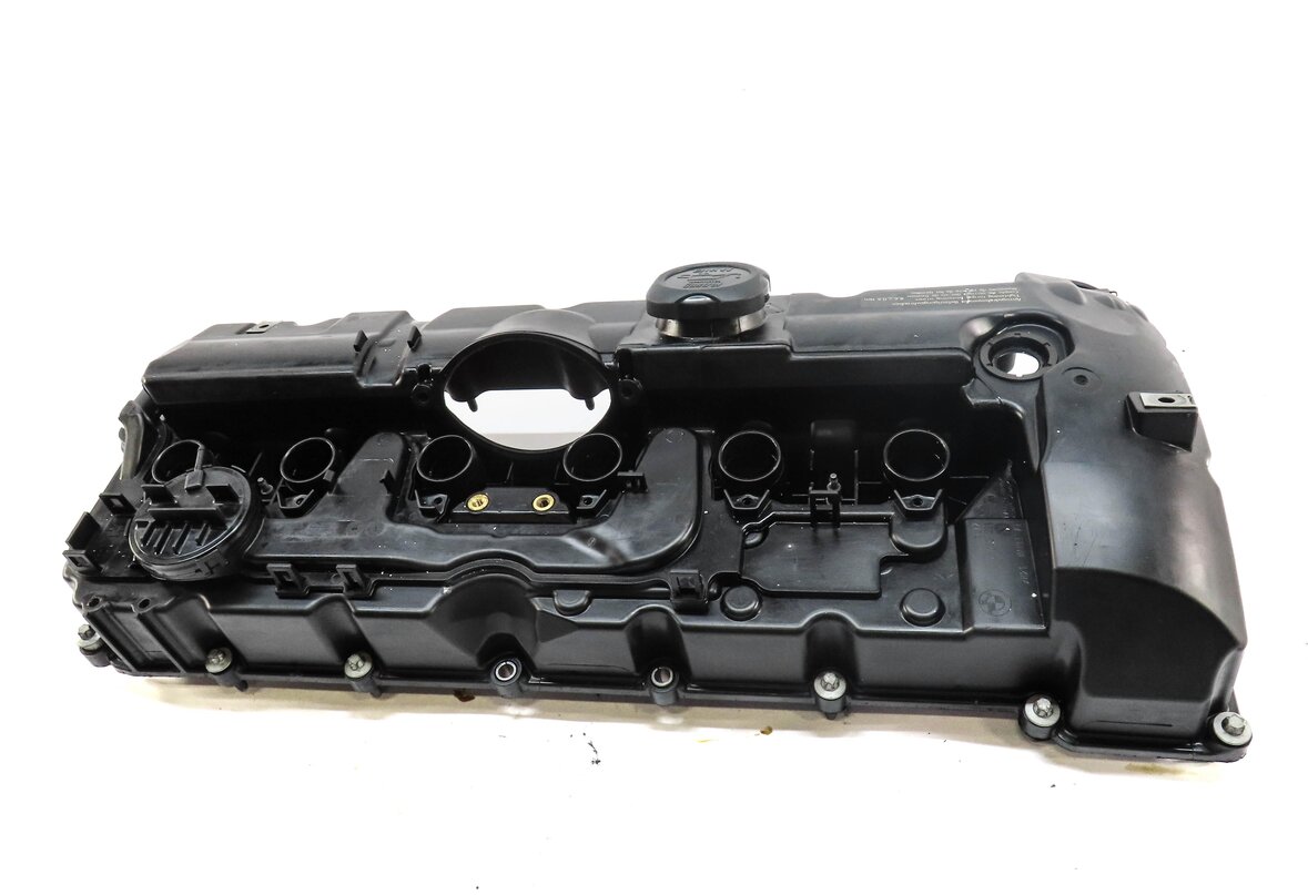 Thumbnail 2: 07-13 BMW 128i 328i 528i X3 X5 Z4 (E83 E87 E89 E90 E91 E92 E93) 3.0L VALVE COVER