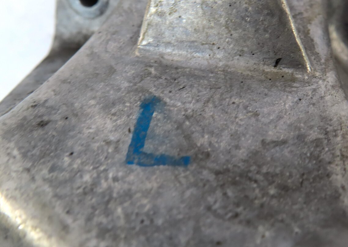 Thumbnail 5: 12 MERCEDES ML350 W166 3.0L TURBO DIESEL OM642 ENGINE LEFT RIGHT MOTOR MOUNT SET