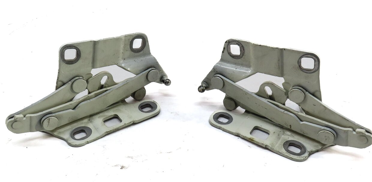 Thumbnail 2: 2012-2019 MERCEDES GL ML CLASS (W166 X166) FRONT HOOD HINGE SET (CALCITE WHITE)