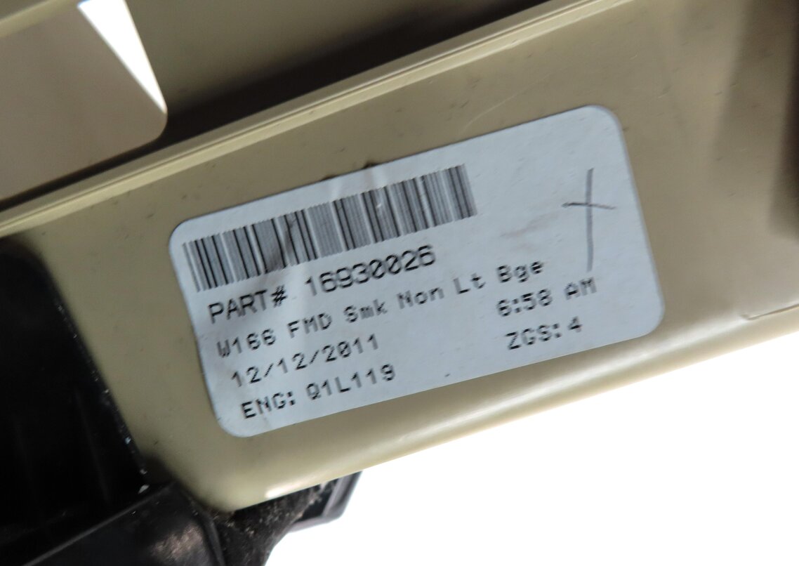 Thumbnail 6: 2012 MERCEDES ML350 (W166) FRONT CENTER CONSOLE CUP HOLDER w/ ASHTRAY (BEIGE)