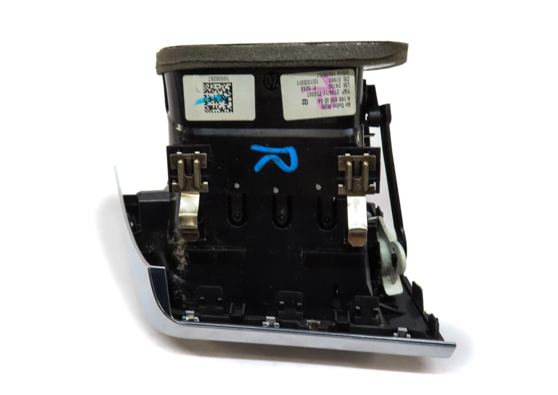 Thumbnail 4: 2012 MERCEDES ML350 (W166) FRONT FAR RIGHT PASSENGER HVAC A/C HEATER AIR VENT