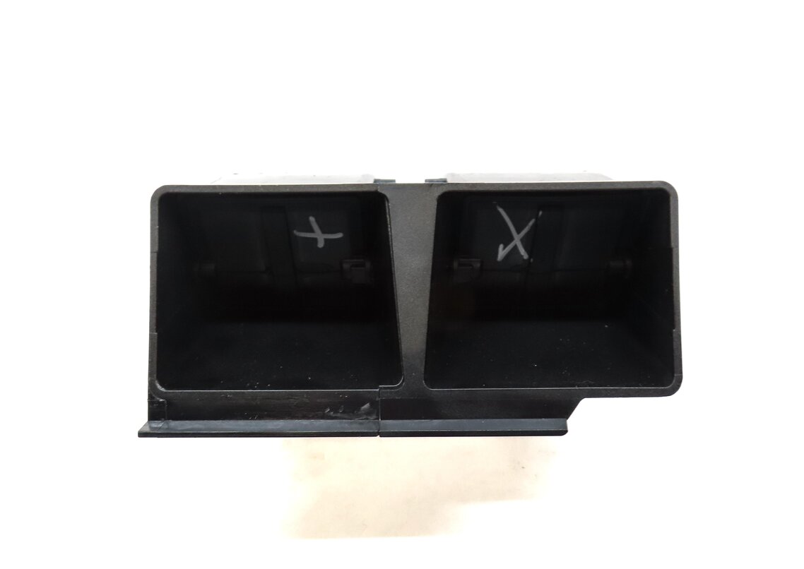 Thumbnail 5: 2012 MERCEDES ML350 (W166) REAR CENTER CONSOLE HVAC A/C HEATER AIR VENT (BLACK)