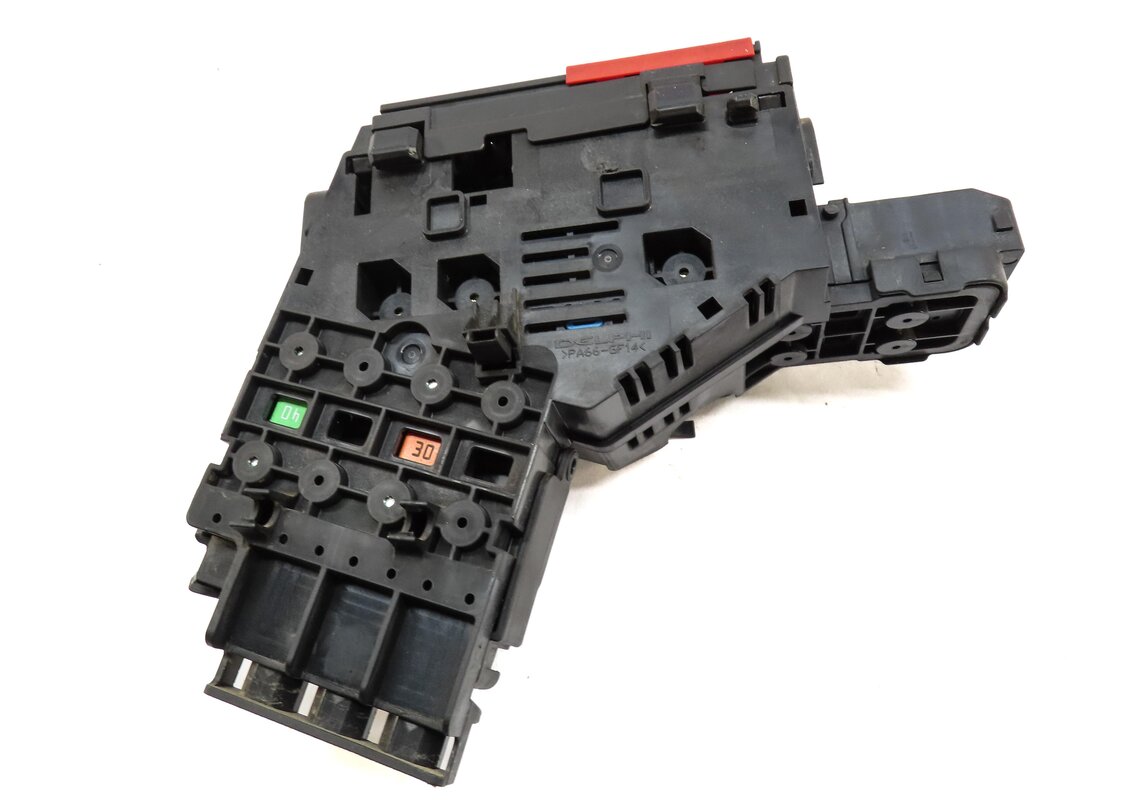 Thumbnail 4: 2012 MERCEDES ML350 (W166) POSITIVE BATTERY POWER JUNCTION FUSE BOX 1665401550