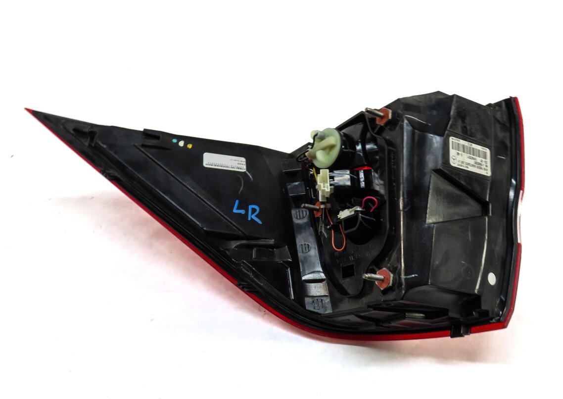 Thumbnail 4: 12-15 MERCEDES ML CLASS (W166) LEFT DRIVER REAR LED TAILLIGHT BRAKE LIGHT LAMP
