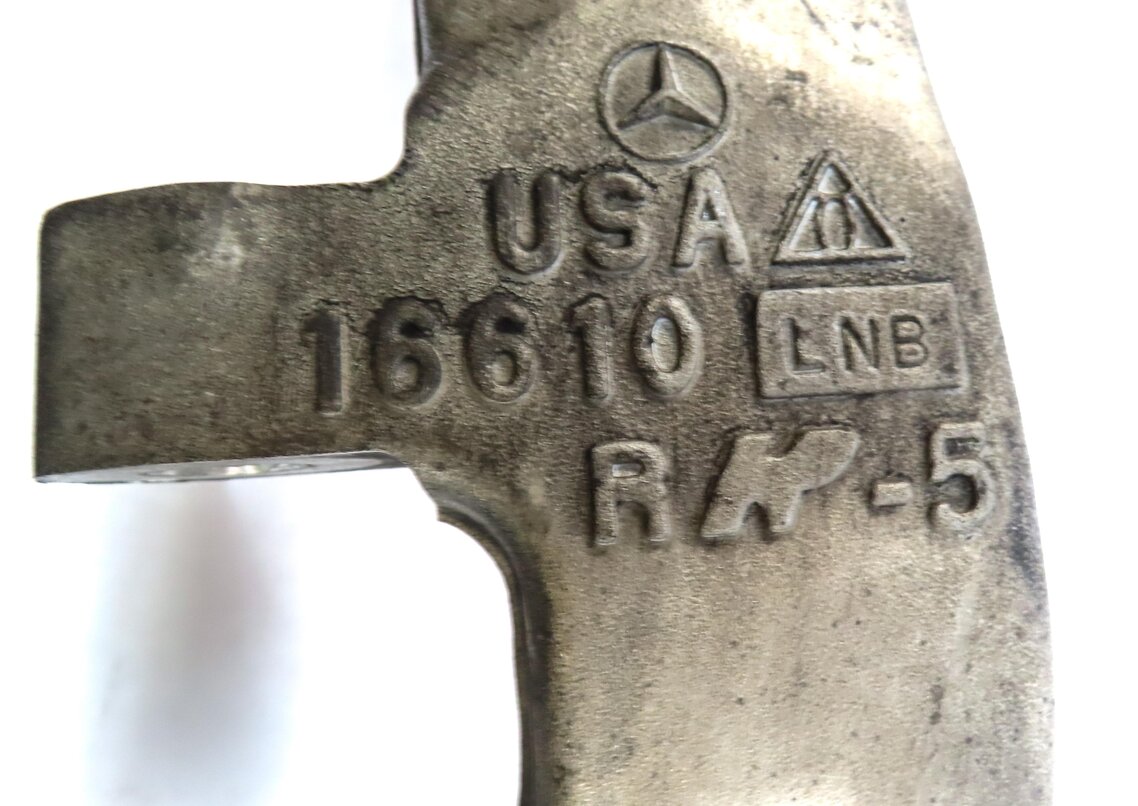 Thumbnail 7: 12-19 MERCEDES GL GLE GLS ML (W166 X166) FRONT RIGHT PASSENGER SPINDLE KNUCKLE