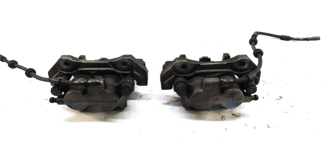 Thumbnail 4: 2012-2019 MERCEDES GL350 GL450 GLS350 ML350 (W166 X166) FRONT BRAKE CALIPER SET