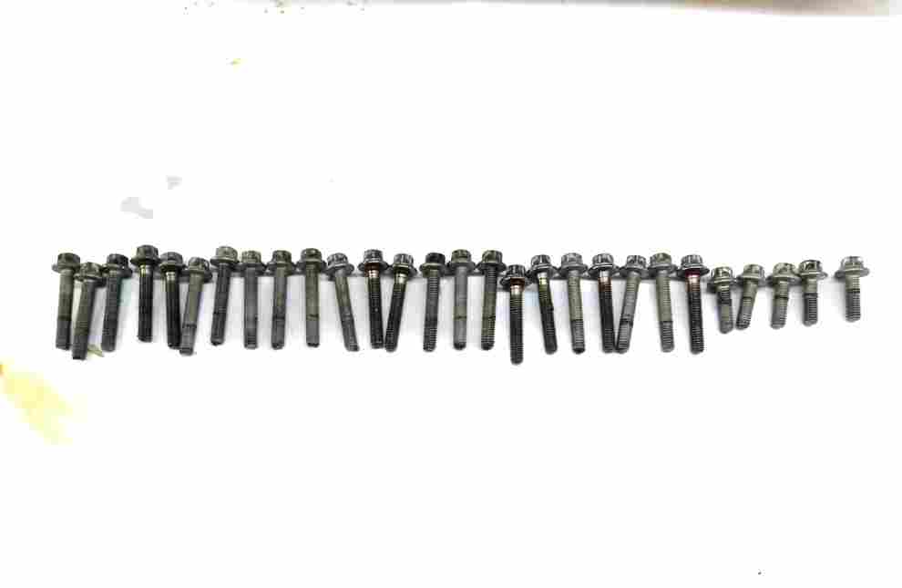 Thumbnail 4: 12-15 MERCEDES GL350 ML350 S350 (W166 X166 W221) 3.0L DIESEL LEFT CYLINDER HEAD