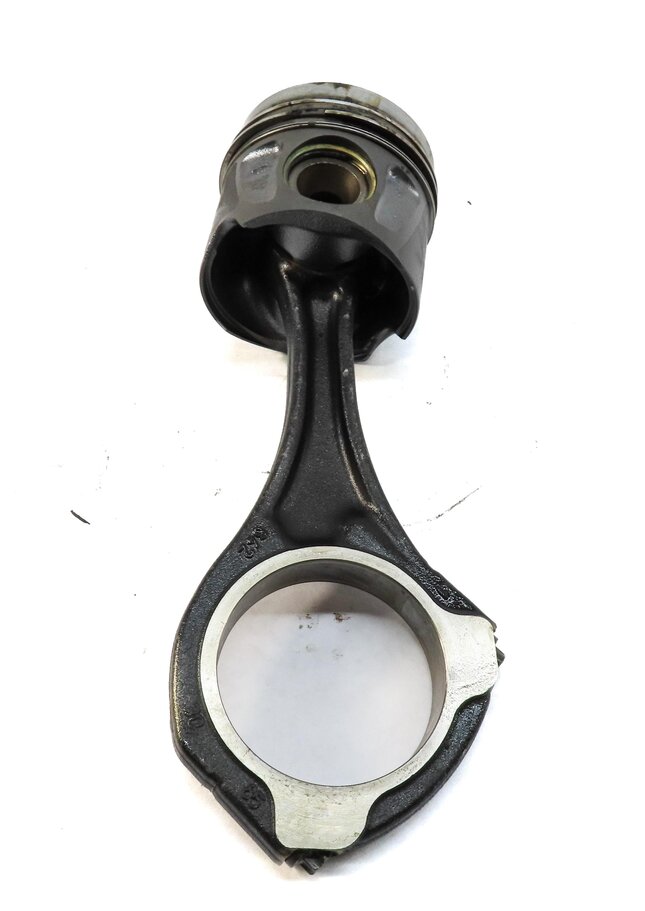 Thumbnail 3: 12-17 ML GL GLS S X166 W166 W221 3.0L DIESEL OM642 PISTON & CONNECTING ROD LEFT