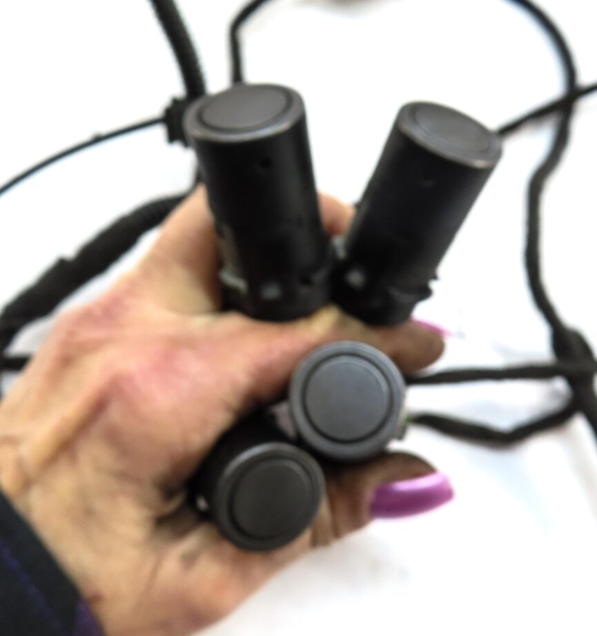 Thumbnail 4: 2009 RANGE ROVER (L322) REAR PARK ASSIST PDC SENSOR SET4 (GRAY) w/ WIRE HARNESS
