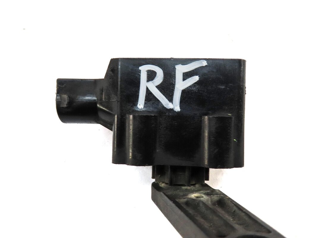 Thumbnail 4: 2009 RANGE ROVER (L322) FRONT RIGHT PASSENGER SUSPENSION HEIGHT LEVEL SENSOR