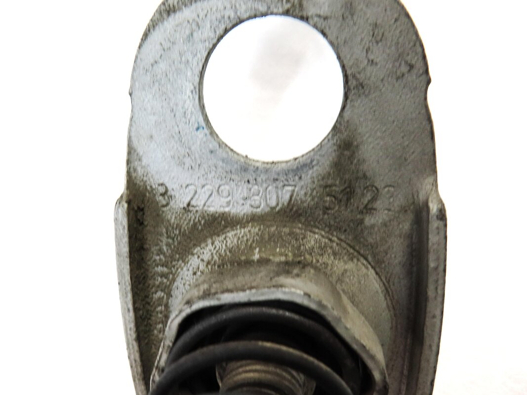 Thumbnail 9: 2009 RANGE ROVER L322 FRONT HOOD SAFETY HOOK RELEASE LEVER LOCK LATCH & SPRINGS