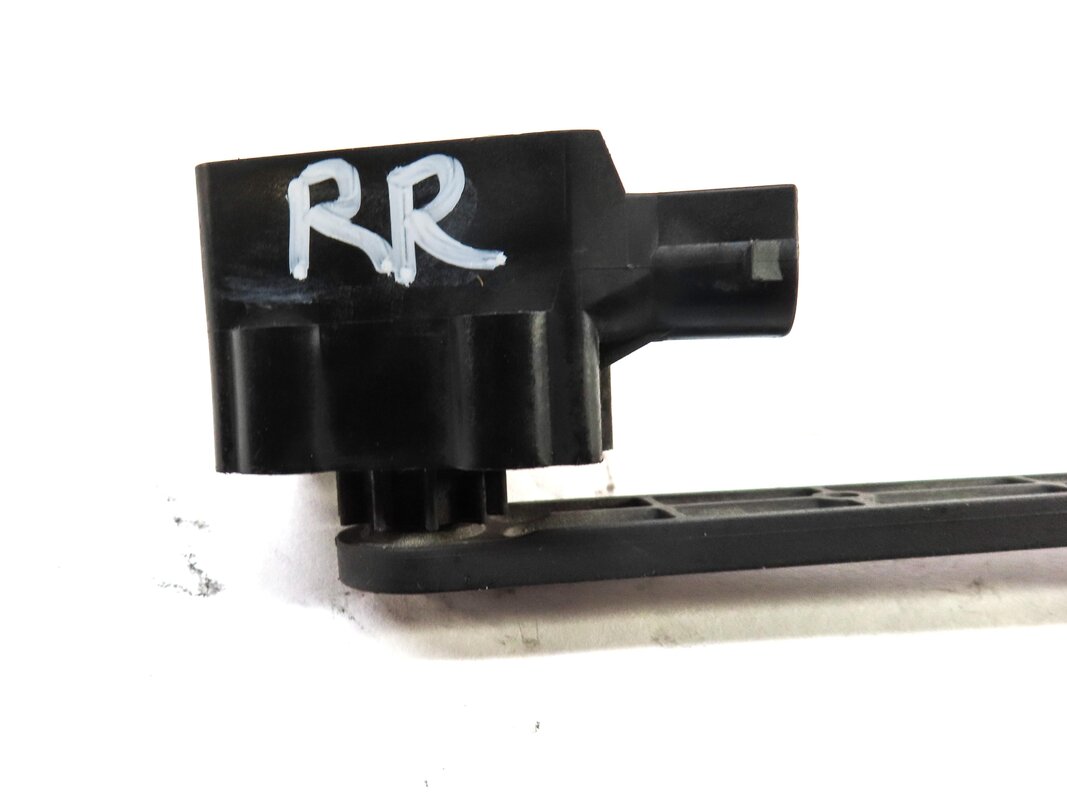 Thumbnail 4: 2009 RANGE ROVER (L322) REAR RIGHT SUSPENSION HEIGHT LEVEL SENSOR 6H425A955AA