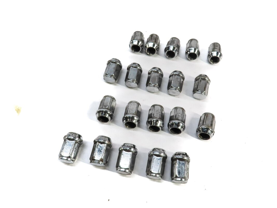 Thumbnail 1: 2005-2018 LR3 LR4 DISCOVERY RANGE ROVER SPORT WHEEL TIRE RIM LUG NUT SET (20)