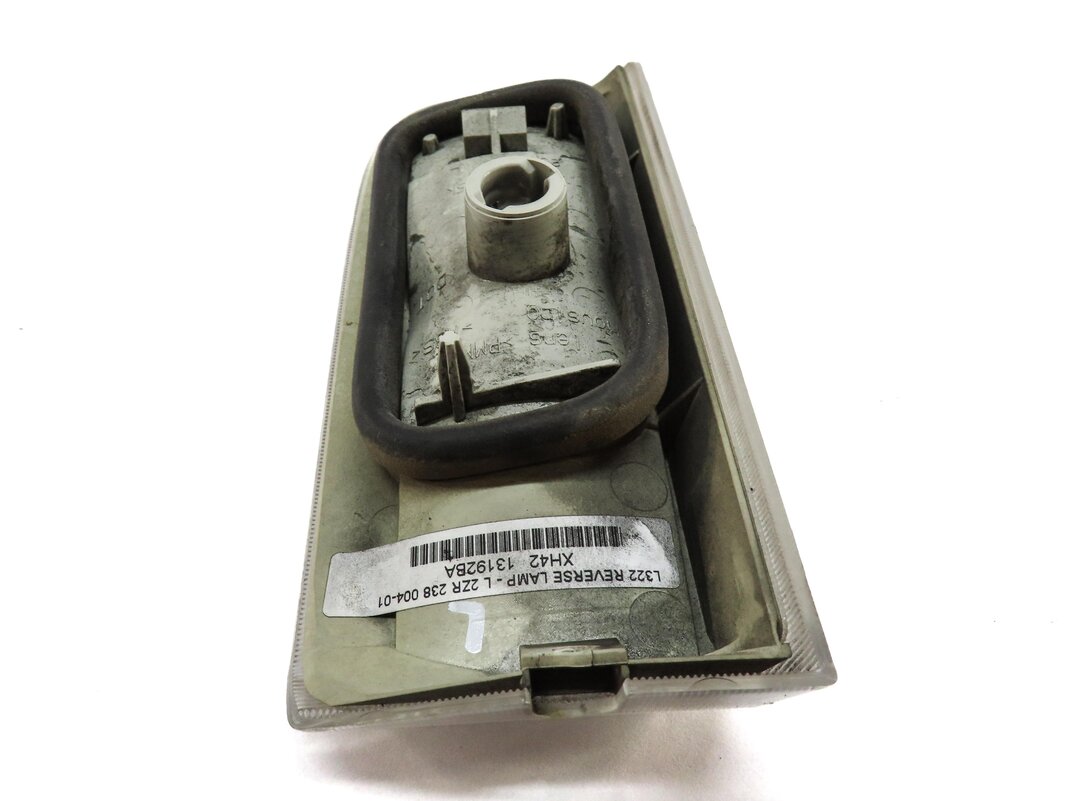 Thumbnail 5: 2009 RANGE ROVER (L322) REAR LEFT DRIVER REVERSE LIGHT XH421319BA