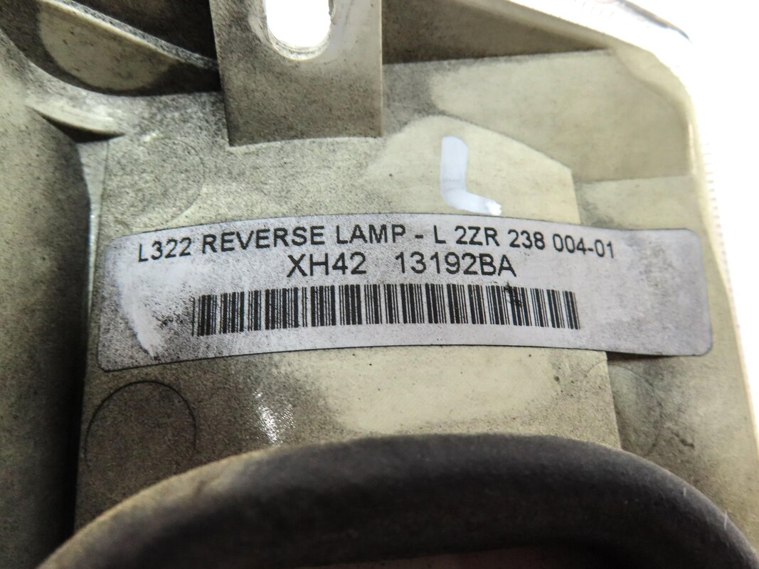 Thumbnail 6: 2009 RANGE ROVER (L322) REAR LEFT DRIVER REVERSE LIGHT XH421319BA