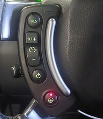 Thumbnail 2: 2003-2009 LAND ROVER RANGE ROVER (L322) HEATED STEERING WHEEL SWITCH BUTTON SET