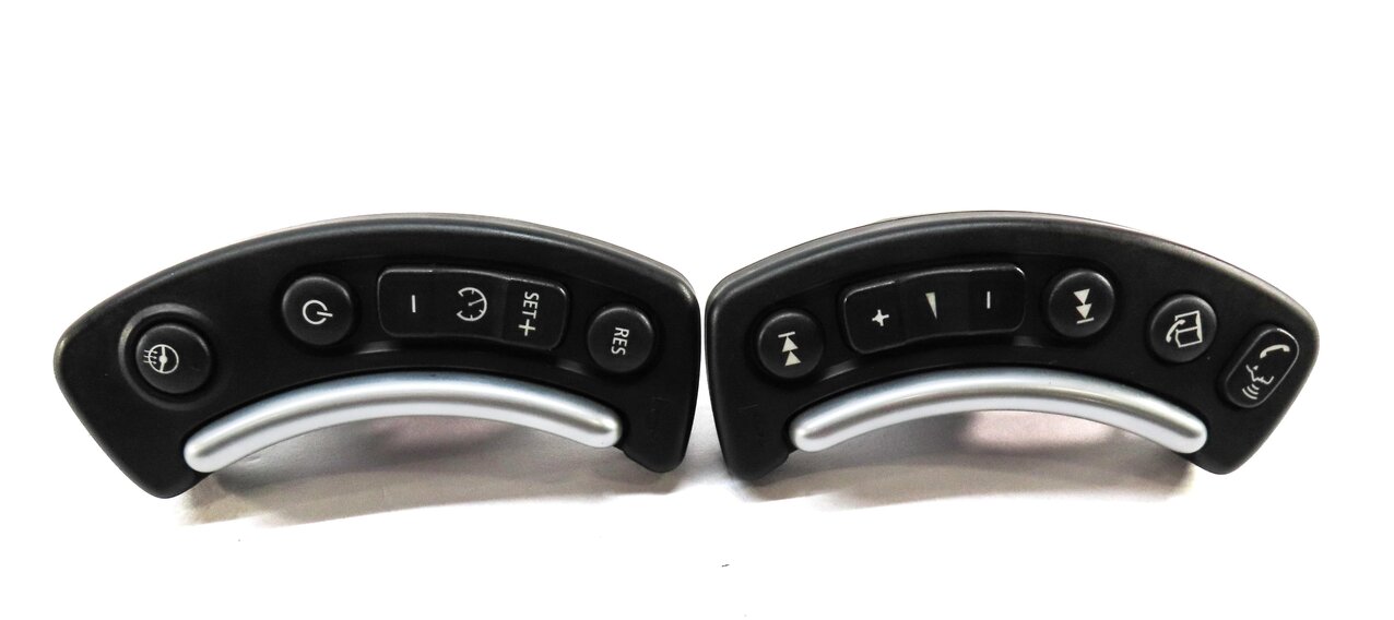 Thumbnail 5: 2003-2009 LAND ROVER RANGE ROVER (L322) HEATED STEERING WHEEL SWITCH BUTTON SET