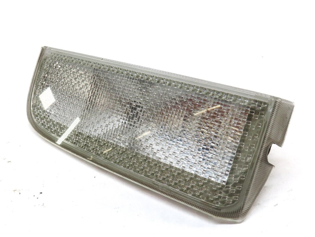 2009 RANGE ROVER (L322) REAR RIGHT PASSENGER REVERSE LIGHT XH4213192AA