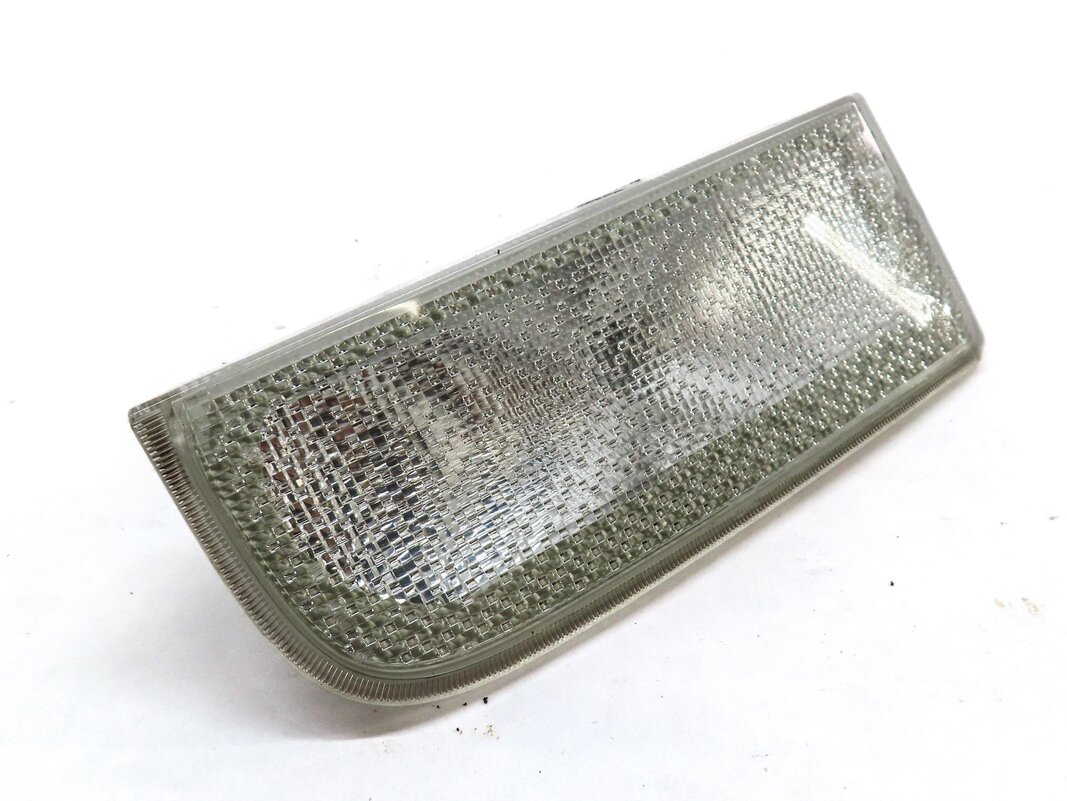 Thumbnail 2: 2009 RANGE ROVER (L322) REAR RIGHT PASSENGER REVERSE LIGHT XH4213192AA