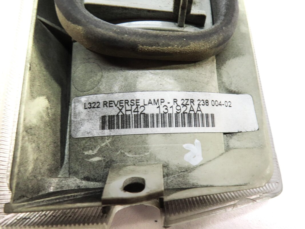 Thumbnail 5: 2009 RANGE ROVER (L322) REAR RIGHT PASSENGER REVERSE LIGHT XH4213192AA
