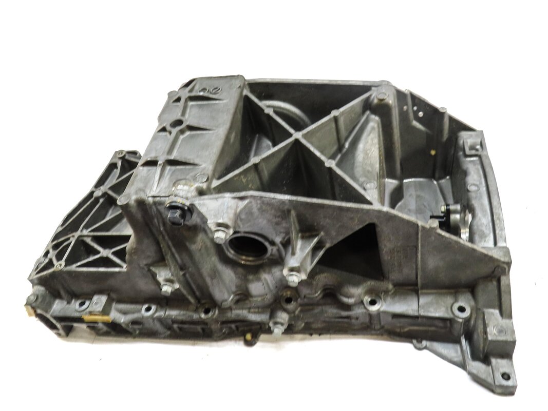 Thumbnail 5: 2006-2009 LAND ROVER RANGE ROVER (L322) 4.2L / 4.4L V8 ENGINE OIL PAN FLUID SUMP