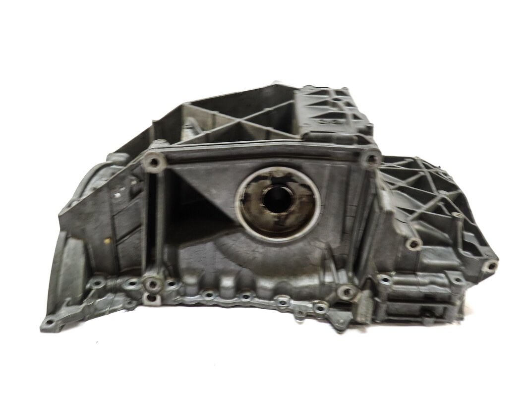 Thumbnail 7: 2006-2009 LAND ROVER RANGE ROVER (L322) 4.2L / 4.4L V8 ENGINE OIL PAN FLUID SUMP