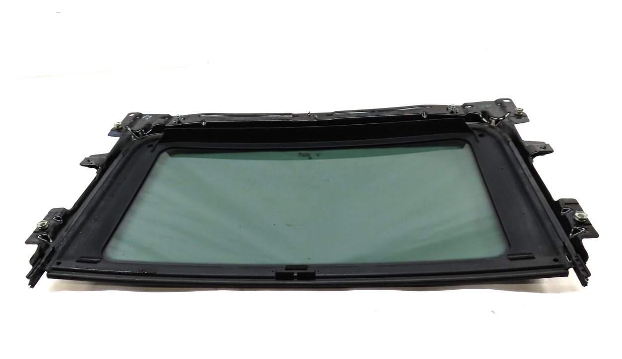 Thumbnail 5: 2012-2015 BMW X1 (E84) REAR PANORAMIC SUNROOF SUN ROOF GLASS WINDOW PANEL