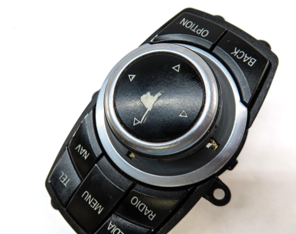 Thumbnail 7: 2015 BMW X1 (E84) iDRIVE I-DRIVE NAVIGATION MEDIA SCREEN CONTROL KNOB (4 PIN)