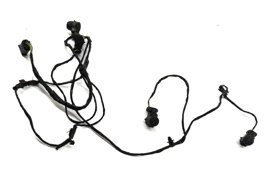 Thumbnail 2: 2015 BMW X1 (E84) FRONT PARK ASSIST PDC SENSOR SET4 (BLACK) w/ WIRING HARNESS
