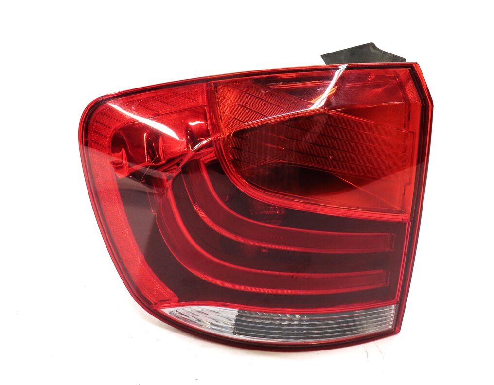 Thumbnail 3: 2012-2015 BMW X1 (E84) LEFT DRIVER REAR TAILLIGHT BRAKE LIGHT LAMP